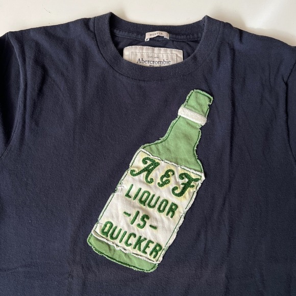 Abercrombie & Fitch Muscle T Shirt XXL Graphic Liquor Bottle Navy Preppy Y2K Tee - Picture 1 of 7